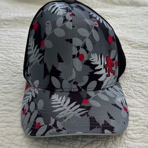 Brooks Discovert Black and Gray Mesh Trucker Cap. - Sasquatch